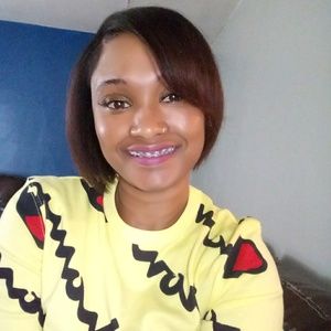 Meet your Posher, Jasmin